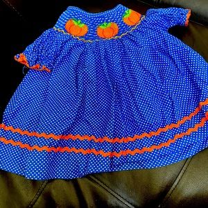 Pumpkin smock dress